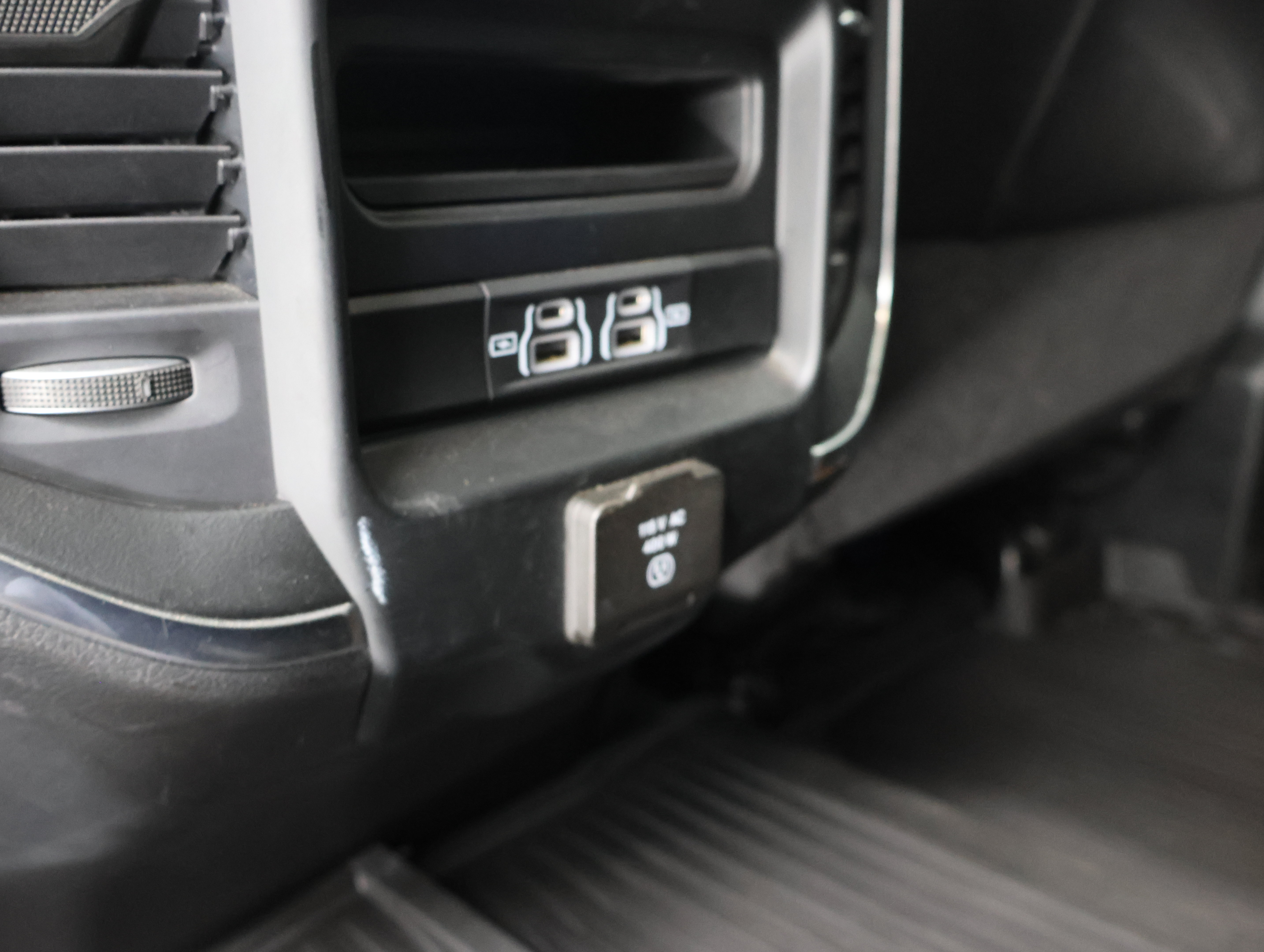 Used 2023 RAM 3500 Laramie w/ Night Edition AWD/4WD image 36