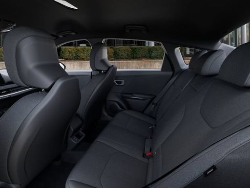 New 2026 Kia K4 FWD image 19