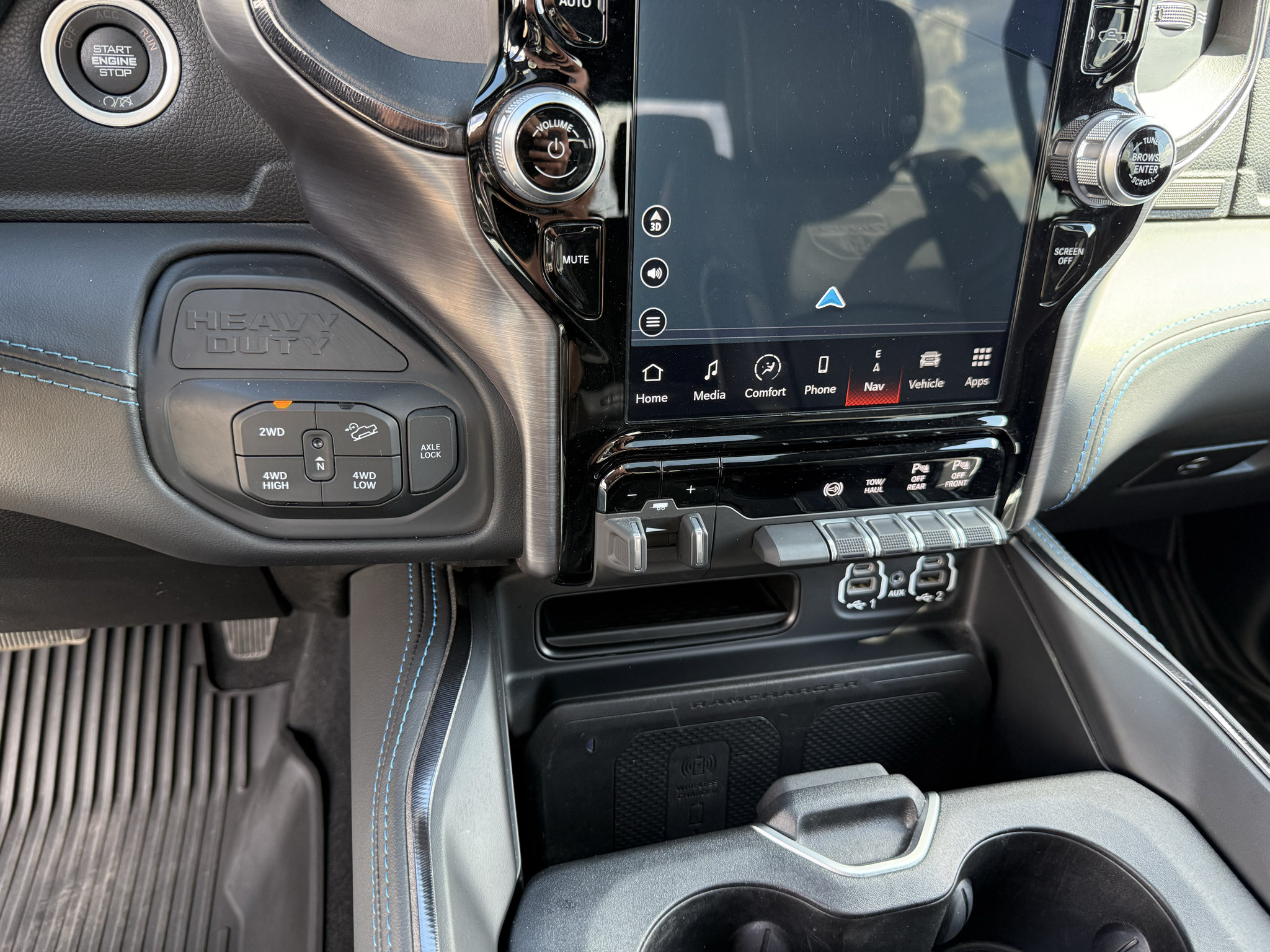 Used 2024 RAM 2500 Rebel w/ Safety Group AWD/4WD image 25