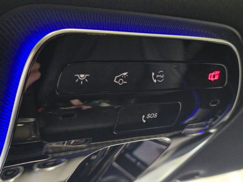 Used 2025 Mercedes-Benz CLE 300 4MATIC Coupe image 43