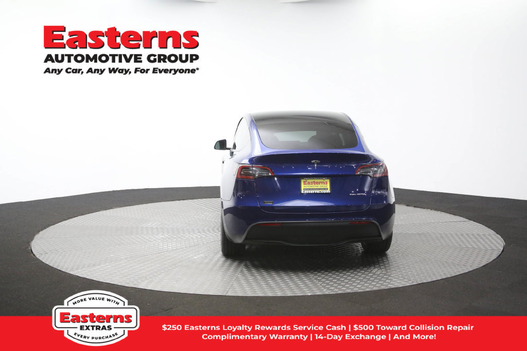 Used 2023 Tesla Model Y Long Range AWD/4WD image 32