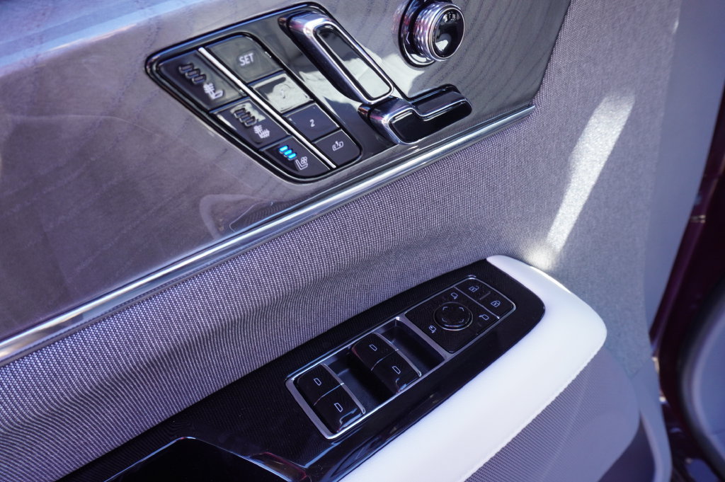 New 2026 Cadillac Escalade IQ Luxury 1 AWD/4WD image 16