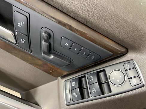 Used 2013 Mercedes-Benz GLK 250 BlueTEC 4MATIC w/ Premium 1 Pkg image 30