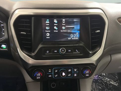 Used 2018 GMC Acadia SLE FWD image 14
