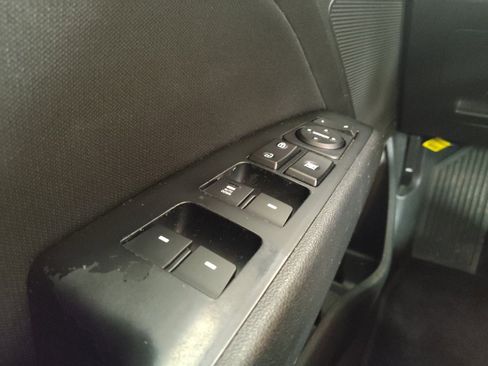 Used 2019 Hyundai Elantra SEL w/ Cargo Package FWD image 27