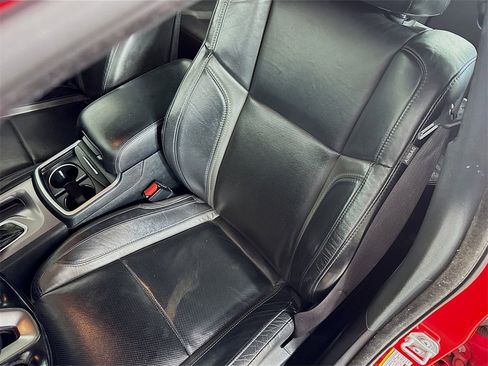 Used 2020 Dodge Charger SXT w/ Leather Interior Group image 19