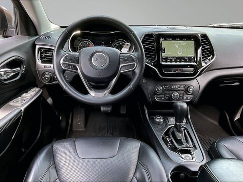 Used 2019 Jeep Cherokee Limited AWD/4WD image 6