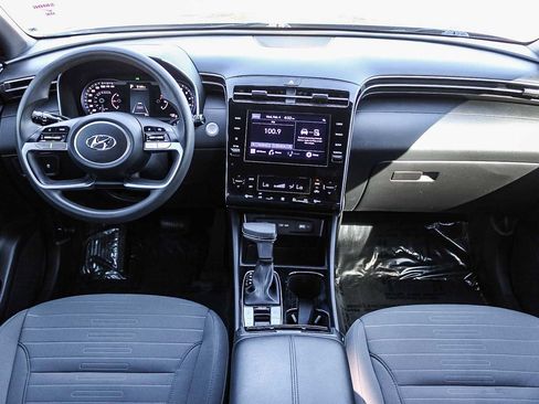 Used 2024 Hyundai Santa Cruz SEL image 12