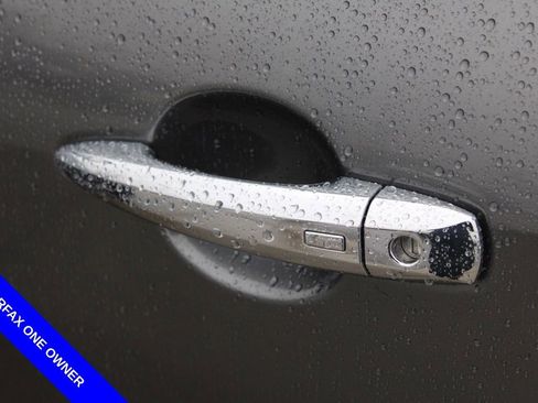 Used 2024 Nissan Altima 2.5 SV image 13