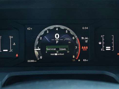 Used 2024 Toyota Tacoma SR image 17