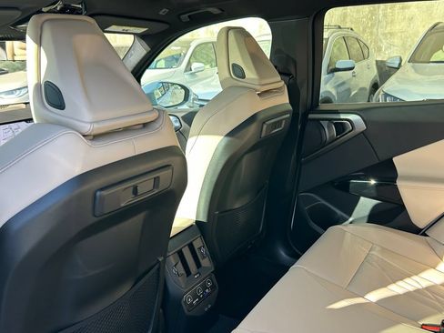 New 2026 BMW X3 xDrive30i w/ Convenience Package AWD/4WD image 32