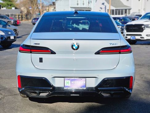 Used 2023 BMW 760i xDrive image 4