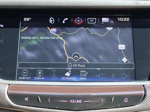 Used 2017 Cadillac XT5 Luxury w/ Driver Awareness Package FWD image 12