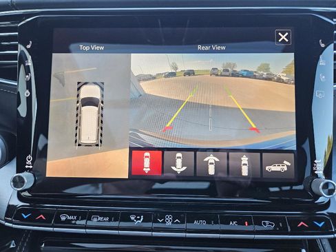 New 2026 Jeep Grand Wagoneer Limited AWD/4WD image 12