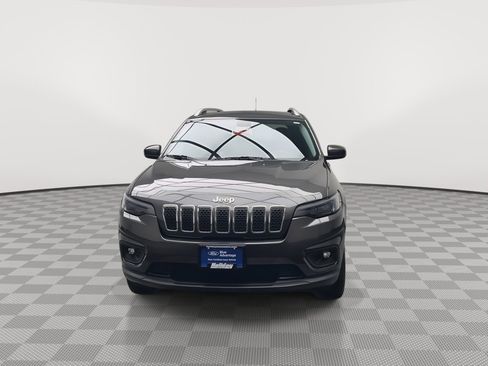 Used 2019 Jeep Cherokee Latitude Plus w/ Cold Weather Group image 33
