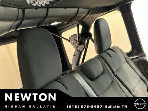 Used 2019 Jeep Wrangler Unlimited Sport S AWD/4WD image 18