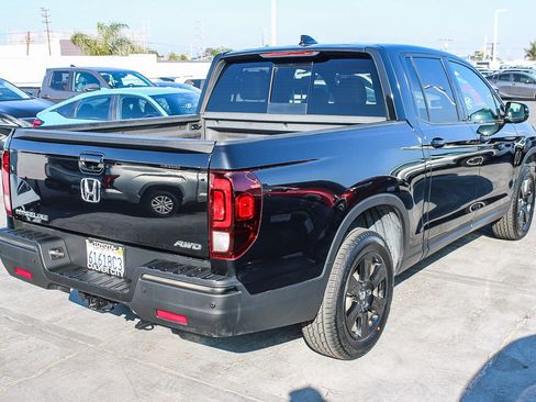 Used 2020 Honda Ridgeline Black Edition image 9