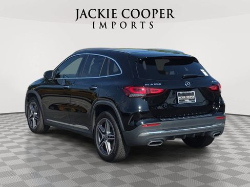 Used 2023 Mercedes-Benz GLA 250 4MATIC image 7