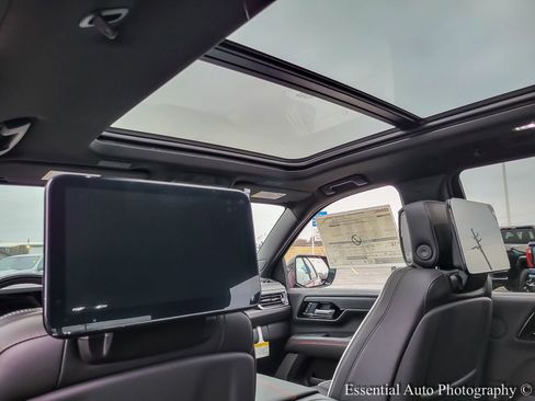 New 2026 GMC Yukon AT4 Ultimate image 12