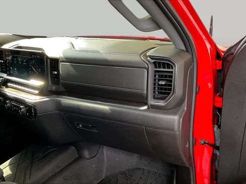 Used 2024 Chevrolet Silverado 1500 LT w/ Protection Package RWD image 18