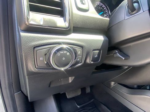 Certified 2021 Ford Ranger Lariat w/ Tremor Off-Road Package AWD/4WD image 13