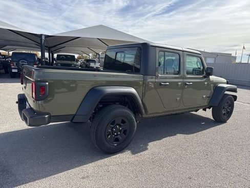 New 2026 Jeep Gladiator Sport AWD/4WD image 6