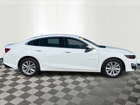 Used 2025 Chevrolet Malibu LT FWD image 6