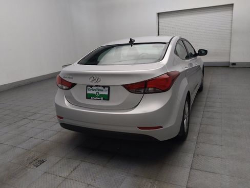 Used 2016 Hyundai Elantra SE w/ Option Group 02 FWD image 9