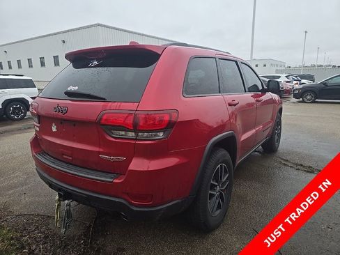 Used 2017 Jeep Grand Cherokee Trailhawk w/ Trailhawk Luxury Group image 3