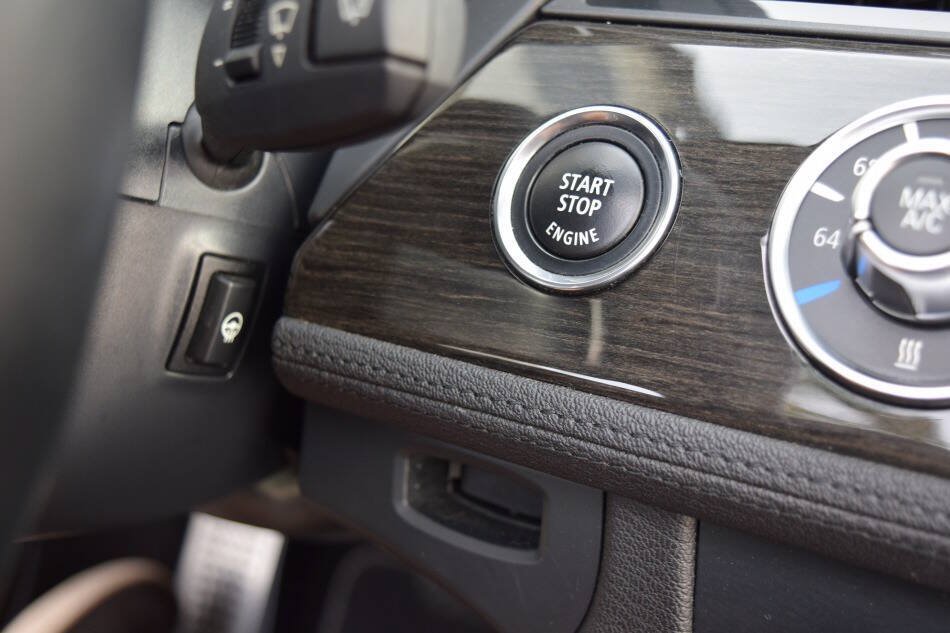Used 2014 BMW Z4 sDrive35is RWD image 66