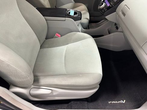 Used 2012 Toyota Prius V Three FWD image 53