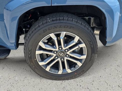 New 2026 Toyota 4Runner Limited AWD/4WD image 34
