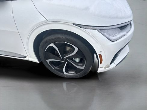 Used 2024 Kia EV6 GT-Line image 15