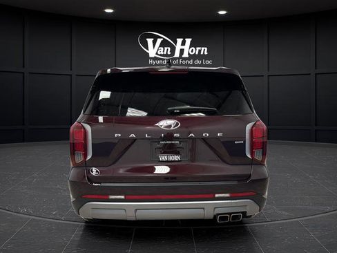 Used 2024 Hyundai Palisade SEL image 4