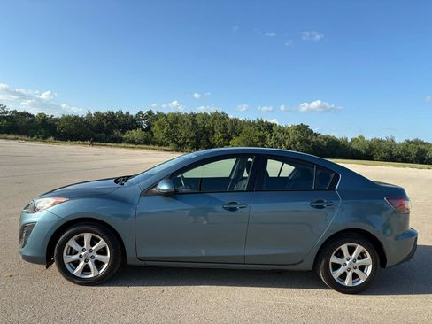 Used 2011 MAZDA MAZDA3 i Touring FWD image 46