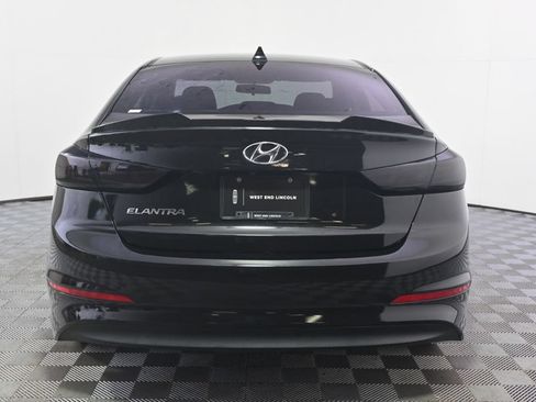 Used 2018 Hyundai Elantra SEL FWD image 5