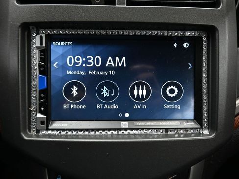 Used 2015 Chevrolet Sonic LTZ image 16