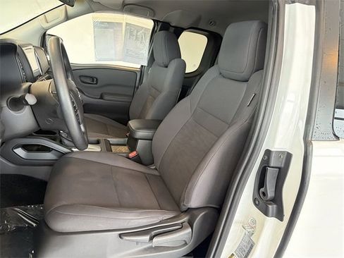 Used 2024 Nissan Frontier S w/ S Utility Package image 19