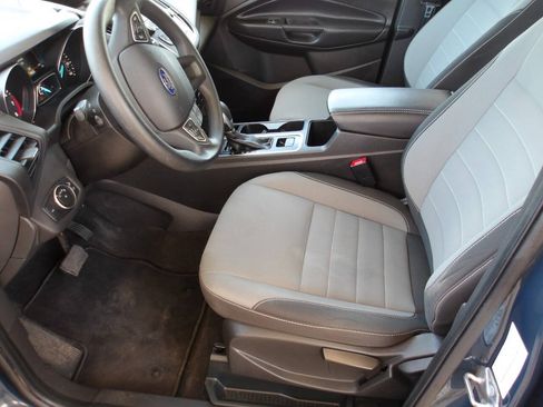 Used 2019 Ford Escape S FWD image 6