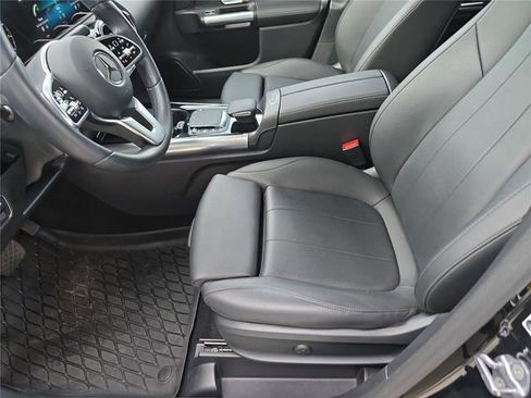 Certified 2023 Mercedes-Benz GLA 250 4MATIC image 25