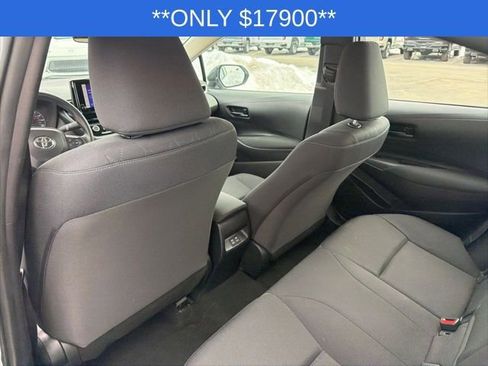 Used 2024 Toyota Corolla LE image 20