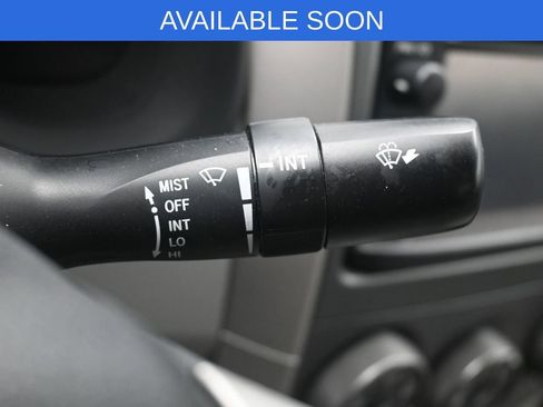 Used 2013 Toyota Corolla LE image 17