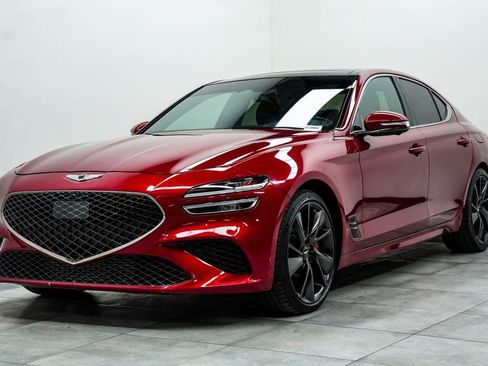 Used 2022 Genesis G70 3.3T image 6