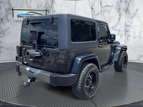 Used 2015 Jeep Wrangler Sport image 8