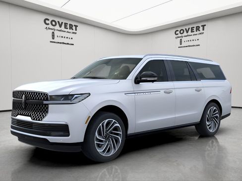 New 2026 Lincoln Navigator L Reserve image 1