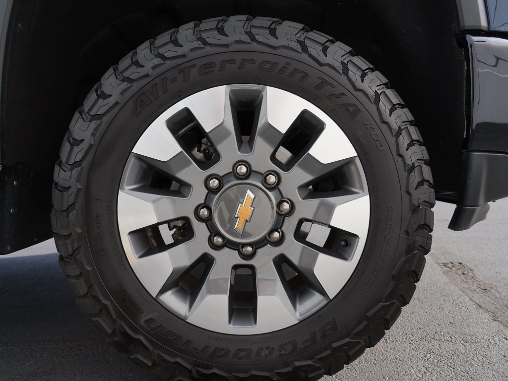 Used 2021 Chevrolet Silverado 2500 Custom w/ Custom Value Package AWD/4WD image 28