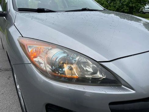Used 2012 MAZDA MAZDA3 i Touring FWD image 78