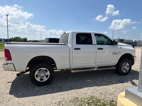 Used 2018 RAM 2500 Tradesman w/ Chrome Appearance Group AWD/4WD image 7