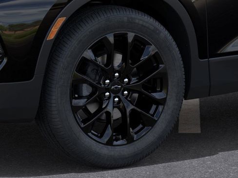 New 2026 Chevrolet Blazer LT image 9