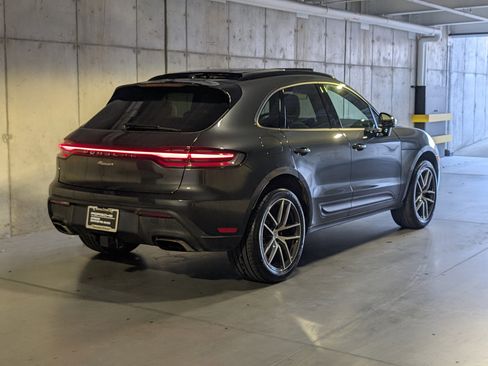 Used 2025 Porsche Macan image 13